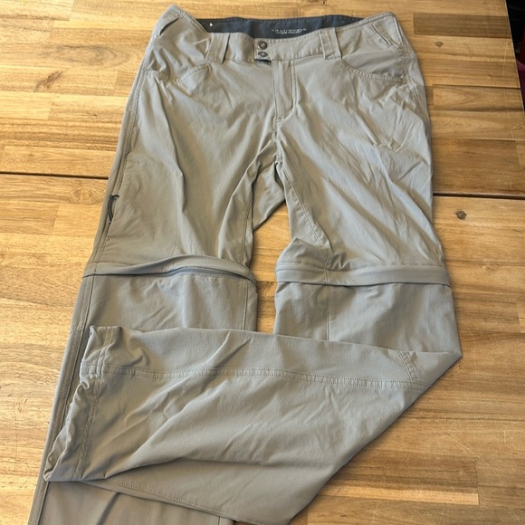 COLUMBIA ⭐️ omni shield advanced repellency convertible pants - Picture 2 of 5